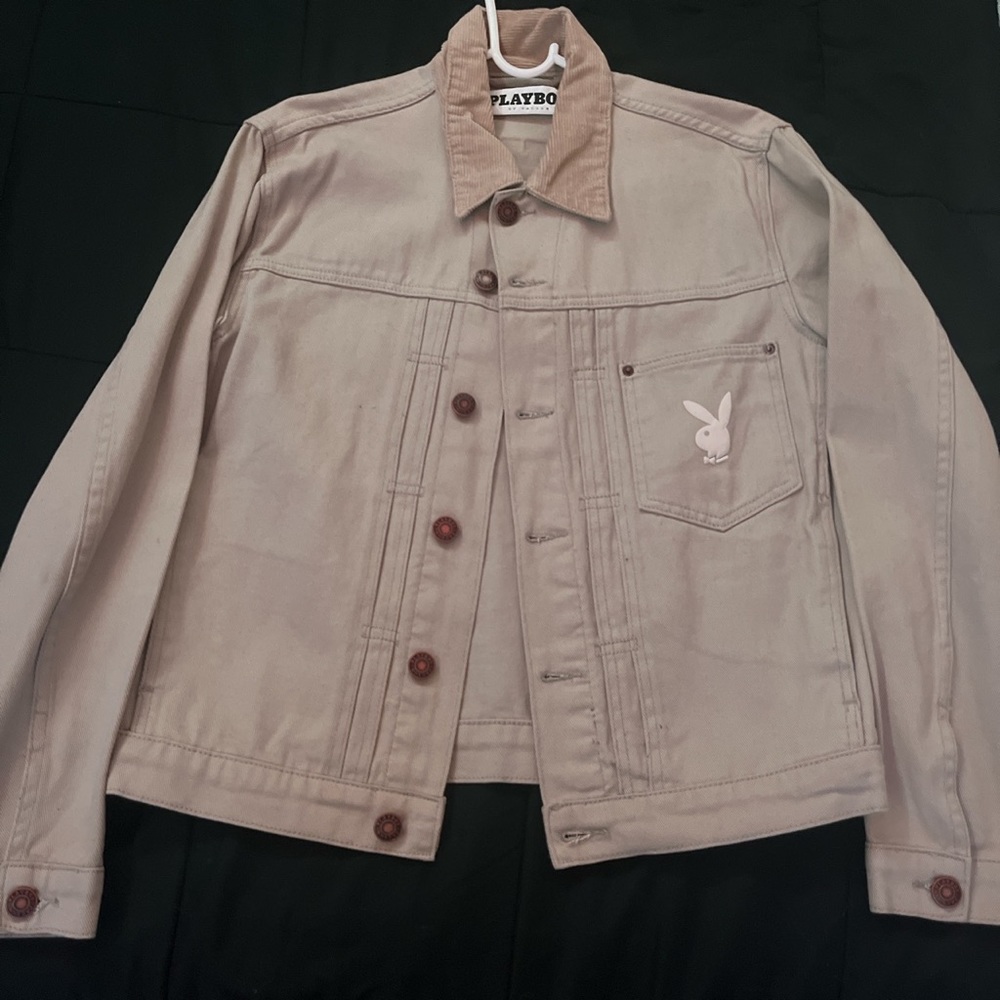 Playboy x Pacsun Pumice Stone Vintage Fit Denim Jacket Size 
#playboy #playboi